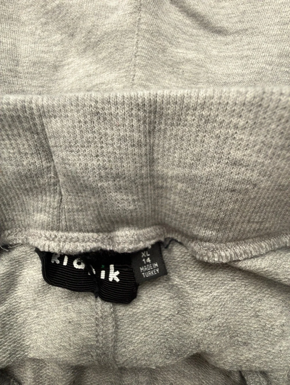 Kidpik Sweat Shorts Gray Colorblock Sporty Athletic - Boys XL